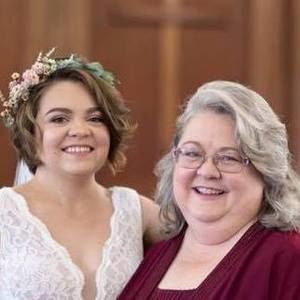 Meet your Posher, Sandy